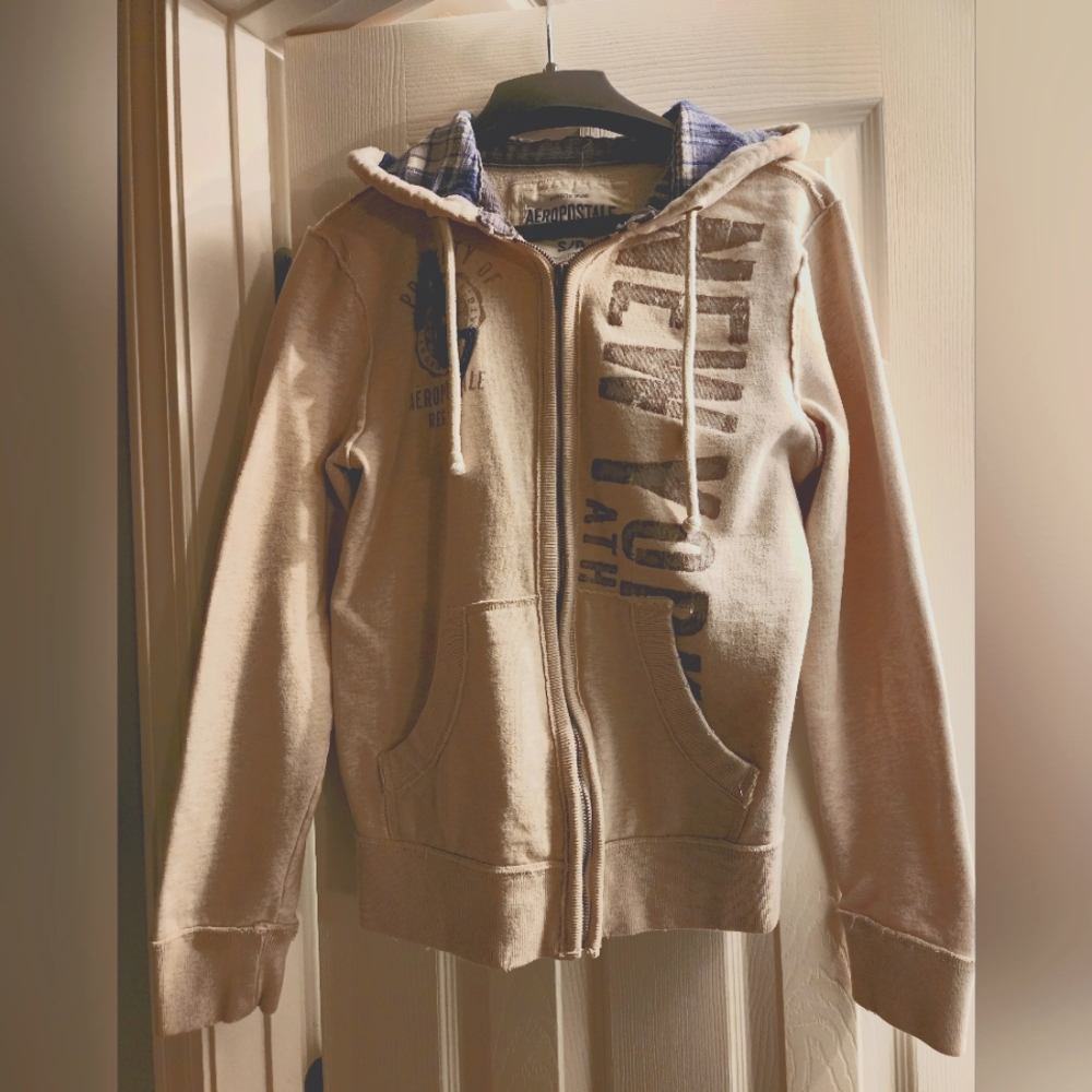 Men's Aeropostale hoodie